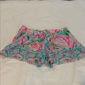 Lilly Pulitzer Pink and Green Patterned Women Shorts